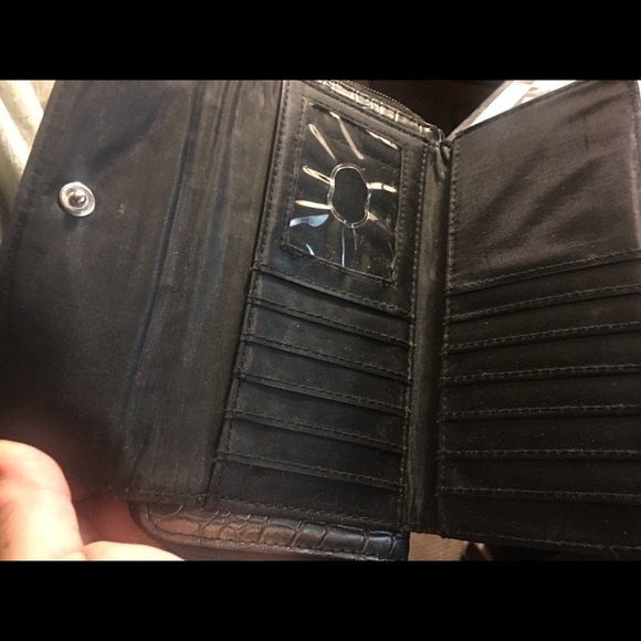 Nice Kenneth Cole Reaction Wallet - Picture 3 of 4